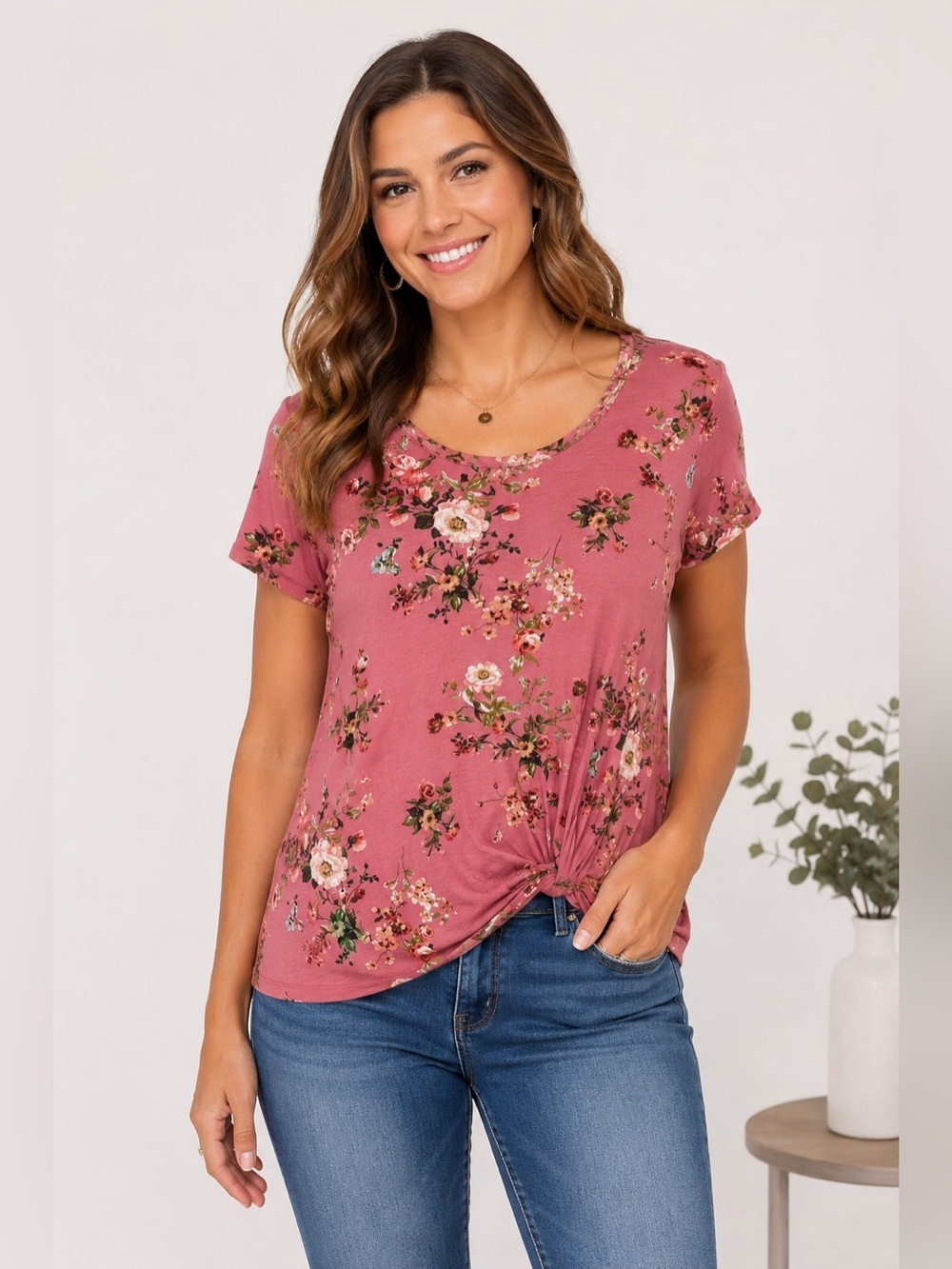 Nine Britton Floral Twist-Front Side-Knot Tee Medium